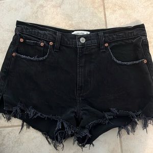 Abercrombie mid rise mom shorts